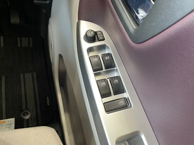 ダイハツ　キャスト　スタイル