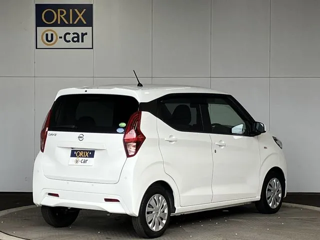 デイズ(ニッサン)の車両写真