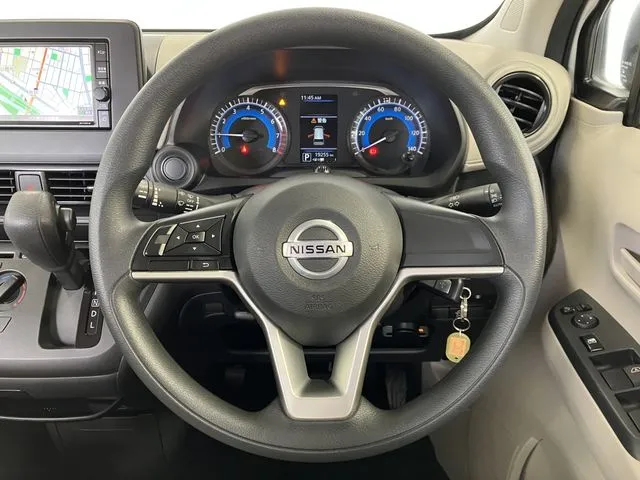 デイズ(ニッサン)の車両写真