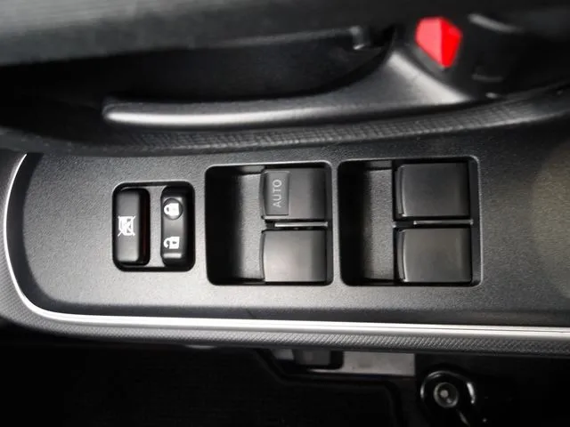 アクア(トヨタ)の車両写真