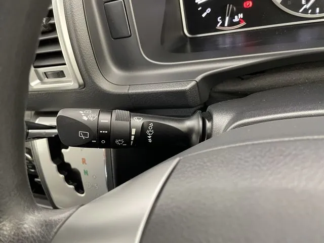 トヨタ　ハイエースバン　２ＷＤ