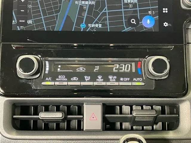 トヨタ　シエンタ　ハイブリッド