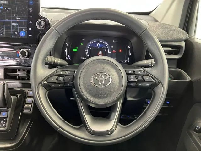 トヨタ　シエンタ　ハイブリッド