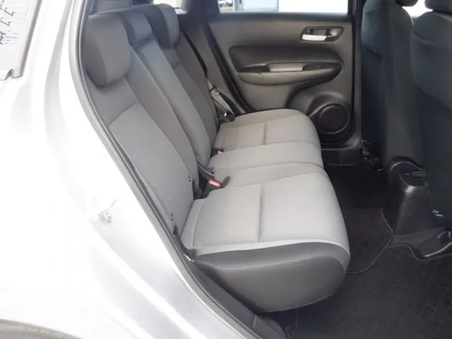 ホンダ　フィット　ｅ：ＨＥＶ