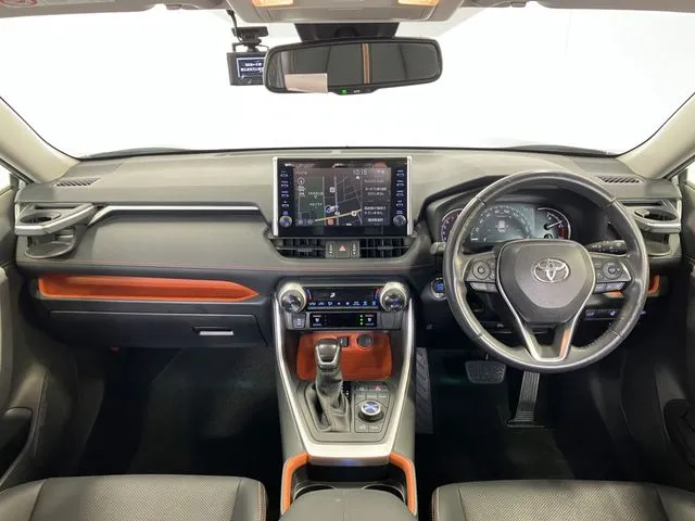 RAV4 4WD(トヨタ)の車両写真