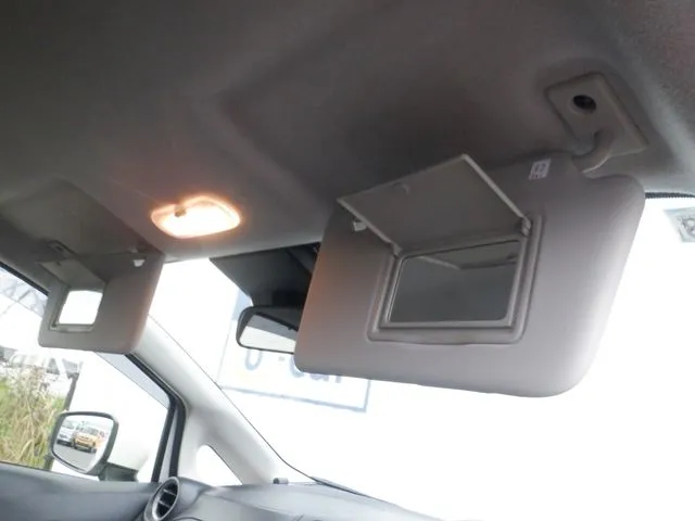 ニッサン　ノート