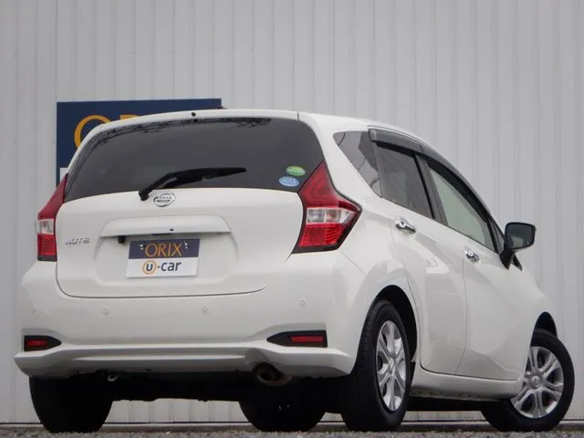 ニッサン　ノート