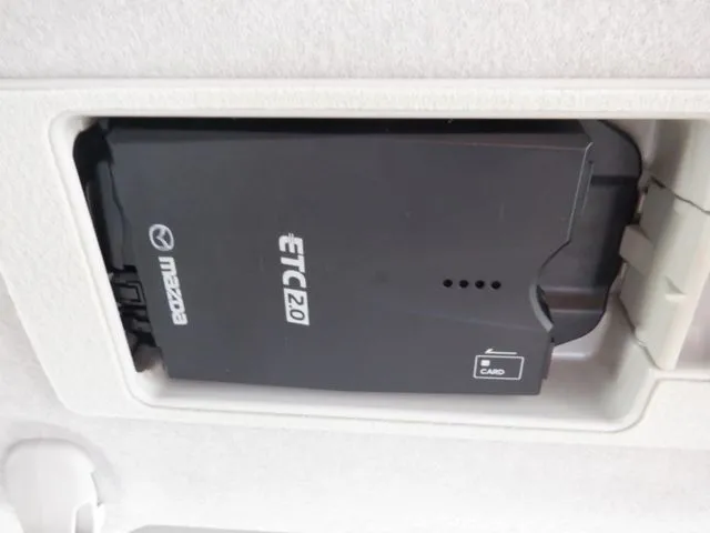 デミオ（マツダ）の車両写真