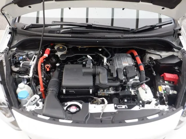 フィット　ｅ：ＨＥＶ（ホンダ）の車両写真