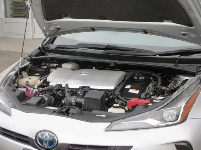 プリウス(トヨタ)の車両写真