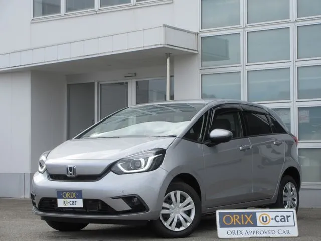 ホンダ フィット e:HEV 4WD