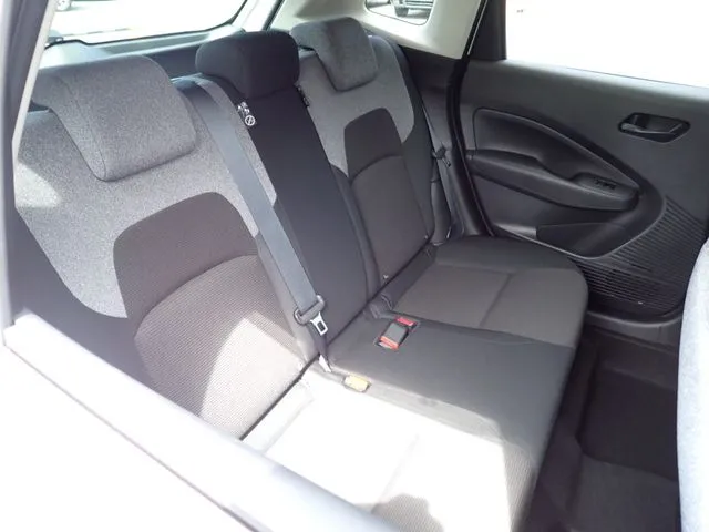 ノート（ニッサン）の車両写真