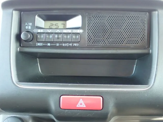 スズキ　エブリイバン