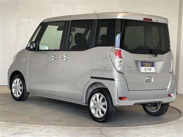 ニッサン　デイズ　ルークス