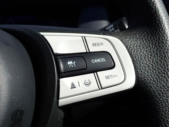 フィット　ｅ：ＨＥＶ（ホンダ）の車両写真