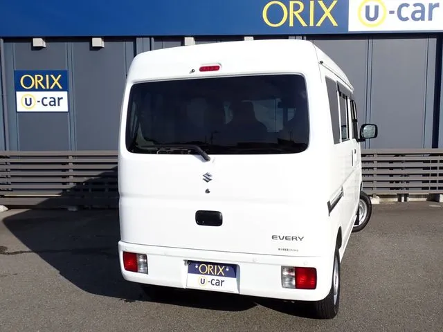 エブリイバン(スズキ)の車両写真