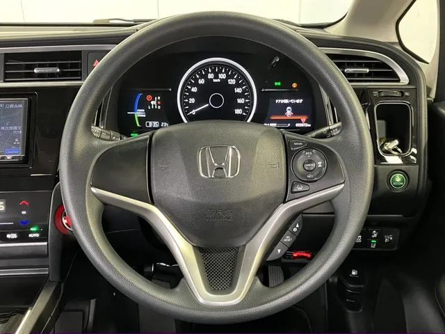 ホンダ　シャトル　ハイブリッド