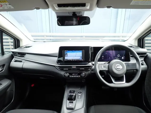 ノート（ニッサン）の車両写真