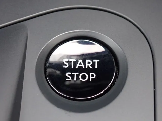 ノート（ニッサン）の車両写真