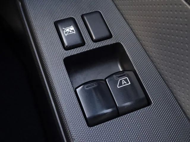 ニッサン NV150 AD 2WD