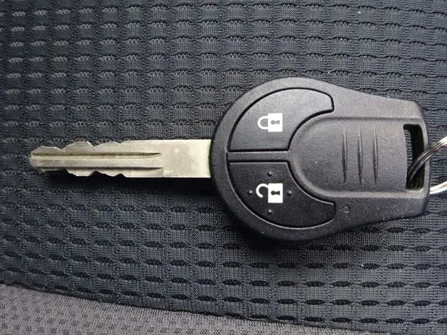 ニッサン NV150 AD 2WD