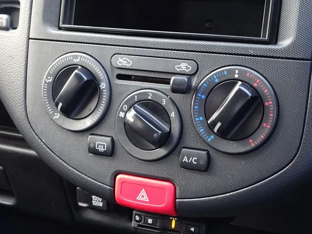 ニッサン NV150 AD 2WD