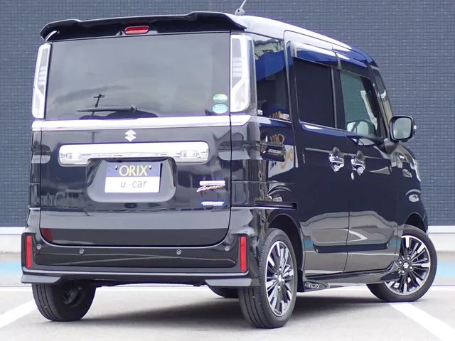 スペーシア カスタム(スズキ)の車両写真