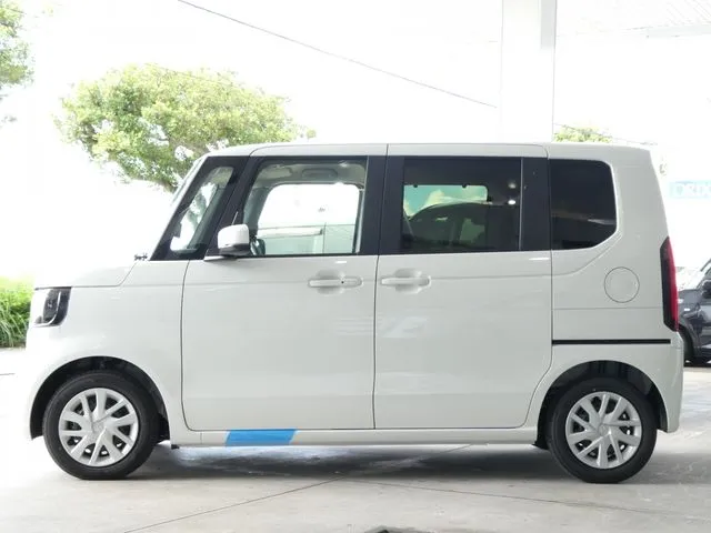 ホンダ　Ｎ　ＢＯＸ