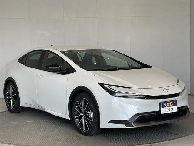 トヨタ　プリウス
