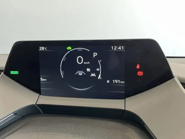 トヨタ　プリウス