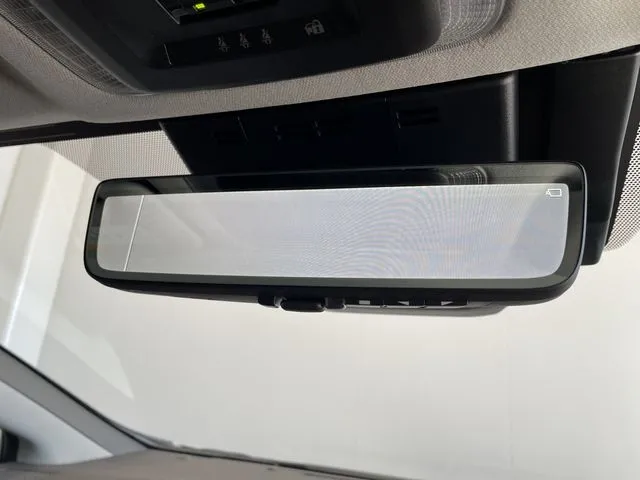 トヨタ　プリウス