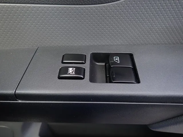 ニッサン　ＡＤ