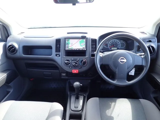 ニッサン　ＡＤ