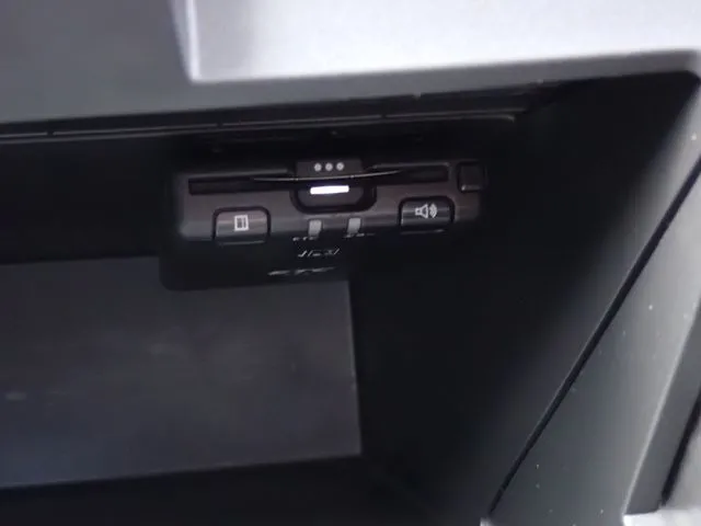 ニッサン　ＡＤ