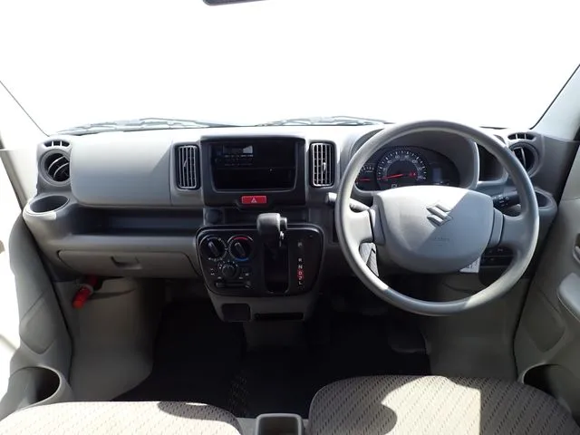 エブリイバン(スズキ)の車両写真