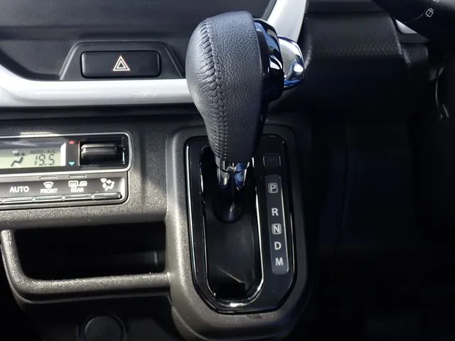 スズキ　ハスラー