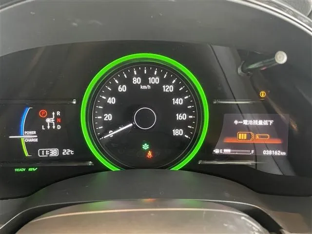 ホンダ　シャトル　ハイブリッド