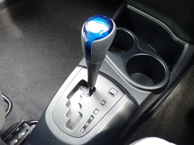 アクア（トヨタ）の車両写真