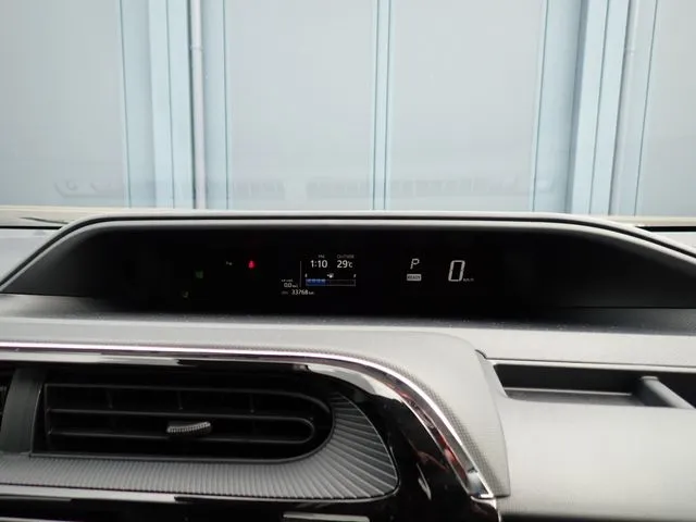 アクア（トヨタ）の車両写真