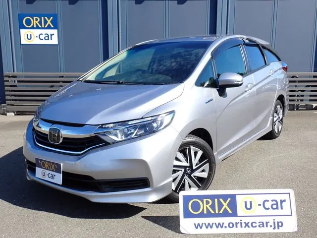 ホンダ　シャトル　ハイブリッド