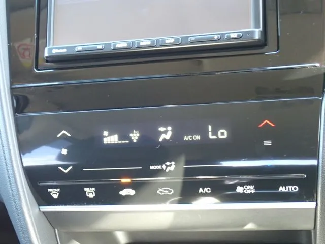 ホンダ　シャトル　ハイブリッド