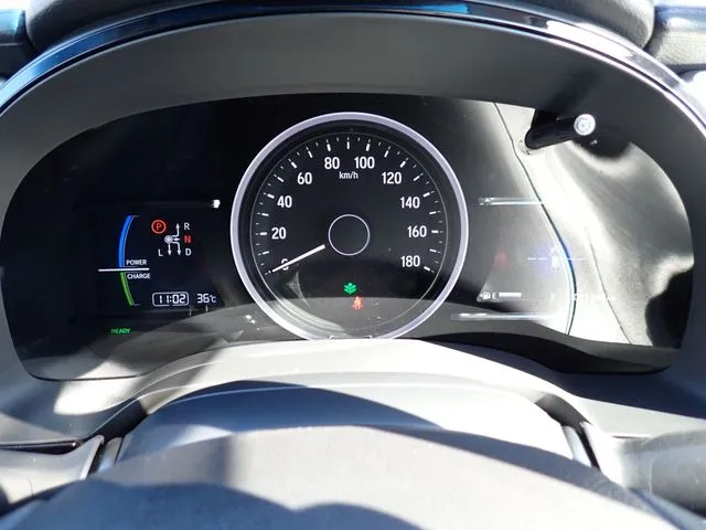 ホンダ　シャトル　ハイブリッド