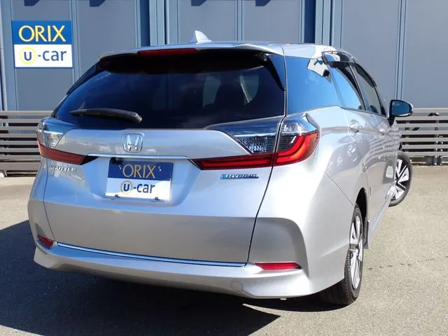 ホンダ　シャトル　ハイブリッド