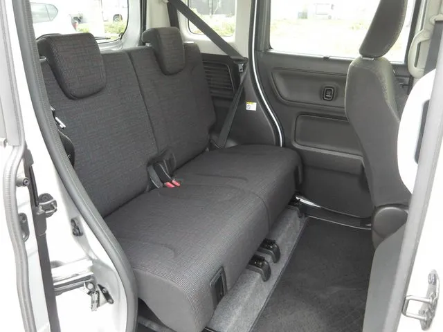 スズキ　スペーシア