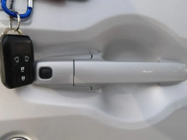 スズキ　スペーシア