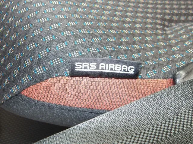 スズキ　ハスラー