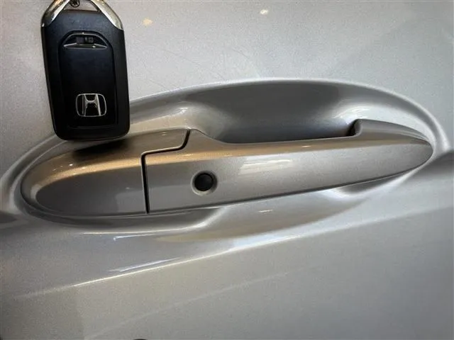 ホンダ　シャトル　ハイブリッド