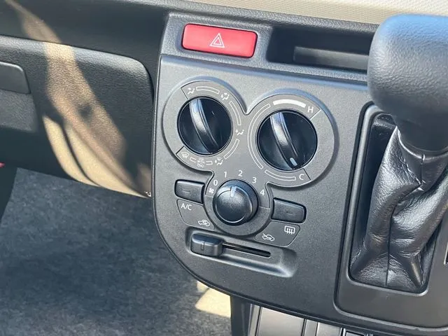 スズキ アルト 4WD