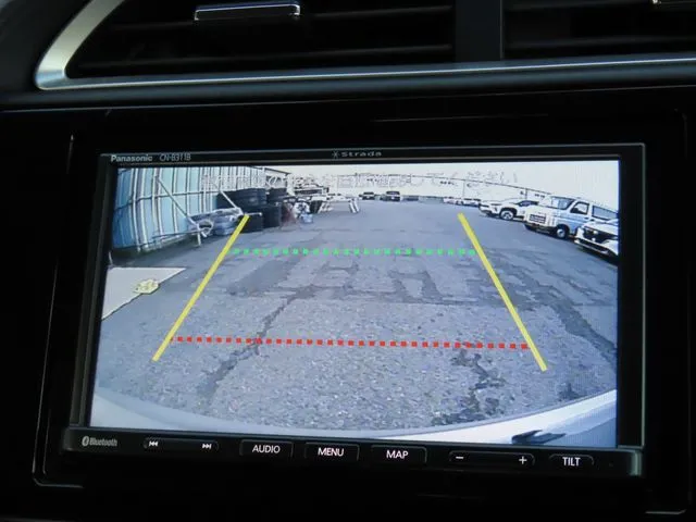 シャトル　ハイブリッド（ホンダ）の車両写真