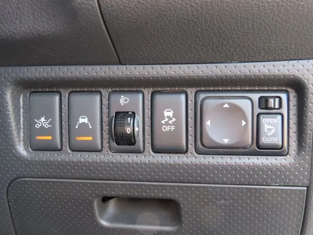 ニッサン　ＮＶ１５０　ＡＤ　２ＷＤ